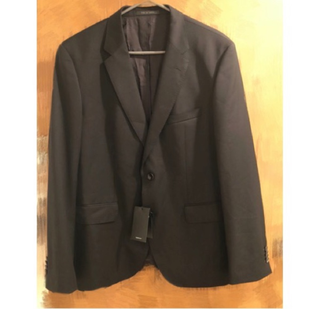 Hugo Boss men’s black suit jacket
